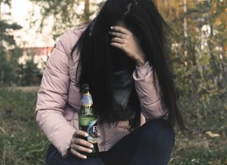 O consumo e o abuso de álcool na adolescência