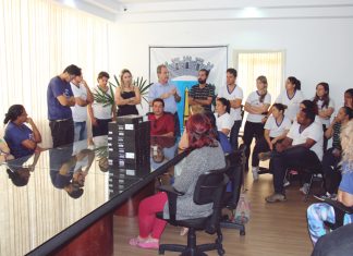 Agentes Comunitários de Saúde recebem tablets para melhorar serviços