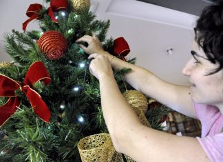 Copel orienta sobre cuidados ao montar a decoração de Natal