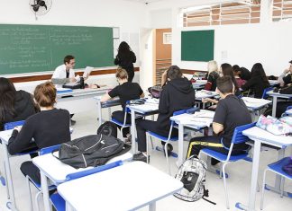Secretaria da Educação amplia prazo para distribuição de aulas