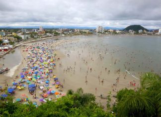 Praias do Paraná têm águas próprias para banho