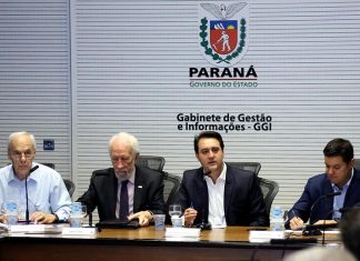 Cohapar reestrutura cargos e economiza 22% no primeiro mês