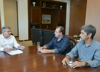 Reunião na Cohapar aborda contratação de projetos habitacionais