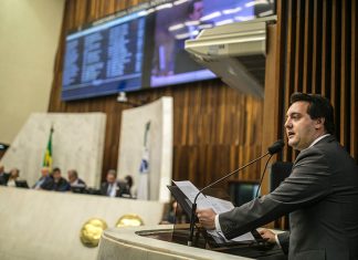 Ratinho Junior apresenta plano de governo à Assembleia Legislativa