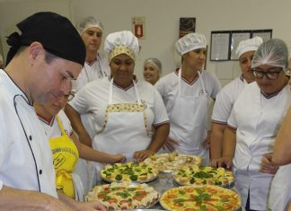 Curso Técnico em Cozinha do CEEP promove workshop de ‘Pizza’