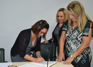 Reitora da UENP assume cadeira no Conselho Estadual de Educação