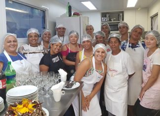 Degustação encerra cursos da Carreta Escola Senac