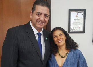 Cobra Repórter recebe chefe do Núcleo de Educação de Cornélio