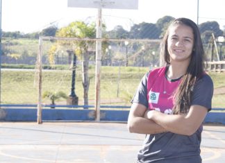 Bandeirantense ganha bolsa de estudos e vai jogar futebol nos EUA