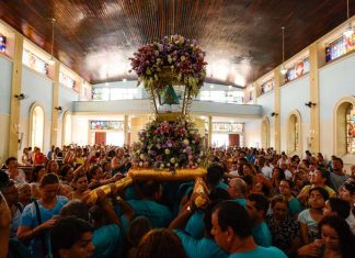 Santuários e celebrações compõem o turismo religioso do Paraná