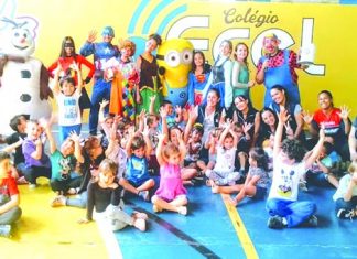 Cia Arteiros & Cia Teatral encerra Colônia de Férias do Colégio ECEL