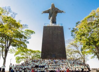 Sicredi Paranapanema PR/SP reúne colaboradores para desenvolvimento de estratégias