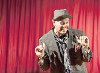 Triolé traz teatro, oficina e exibição de filmes para Bandeirantes