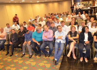 Prefeitos, vereadores e deputados se unem contra projeto do Governo Federal que extingue pequenos municípios