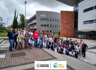 Alunos do Ensino Médio do ECEL realizam viagem cultural