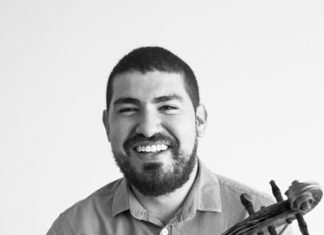 Uma Viola, Bach e os Séculos