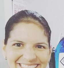 Em vídeos e interações nas redes sociais, professora do Colégio ECEL orienta alunos com dicas de exercícios físicos