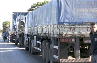 Econorte distribui kits para caminhoneiros