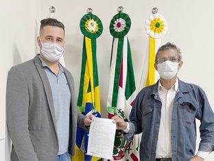 Ex-vereador ‘Marquinhos da Lallup’ recebe homenagem de ‘Moção de Aplausos’