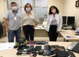 Campanha arrecada mais de 100 celulares para alunos da rede estadual ARRECADA CELULAR