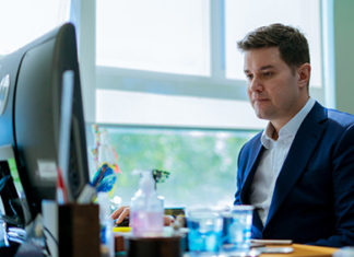 Comitê começa a avaliar protocolo de retorno às aulas CURITIBA COMITE