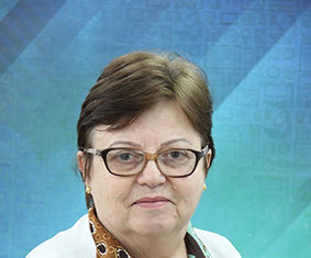 Referência em ensino de Língua Portuguesa, Professora do ECEL incentiva criação e análise crítica em projetos Professora Érica Painer Godoy