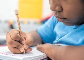 Educação municipal avança novamente e atinge meta do IDEB