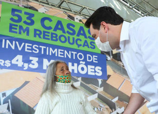 Famílias em vulnerabilidade recebem casas de graça do Estado RATINHO