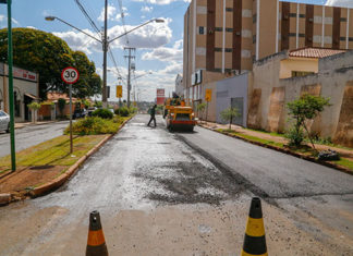 Obras levam segurança e modernizam avenida cartão-postal de Andirá ANDIRA-OBRAS