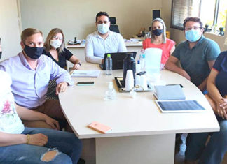 Prefeita e vice eleitos de Itambaracá buscam parcerias em Curitiba