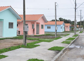 Sistema de mutirões pode ser alternativa de incentivo para construção de casas via Cohapar