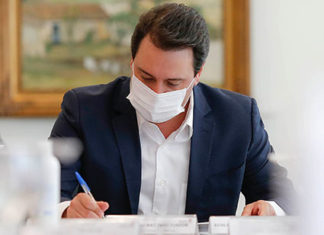 Decreto autoriza retorno das aulas presenciais no Paraná