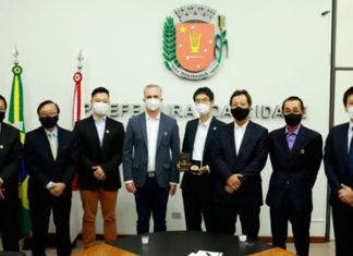 Com Luiz Nishimori, cônsul geral do Japão no Paraná visita região norte do Estado