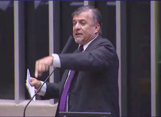 Indignado, deputado Boca Aberta cobra explicações sobre possível calote aplicados em terceirizados da Câmara de Deputados