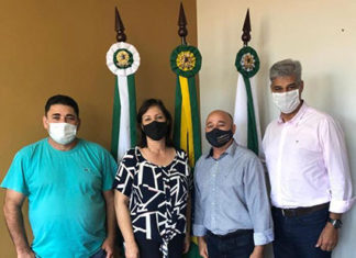 Superintendente do Ministério da Agricultura visita Itambaracá