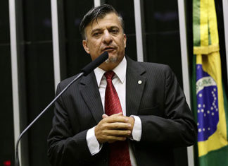 Deputado federal Boca Aberta explica notas fiscais divulgadas pelo Fantástico