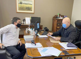 Prefeitura incentiva participação de pequenas empresas locais em licitações em Cambará