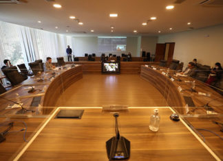 Projeto que proíbe fogos de artifício com estampido é aprovado na CCJ