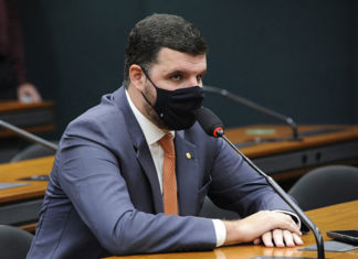 Aprovado relatório de Lupion que assegura que cooperativas prestem serviços de telecomunicação