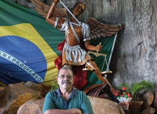 Feliz comemoração!