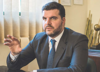 Deputado federal Pedro Lupion destina emenda para aquisição de aparelhos auditivos