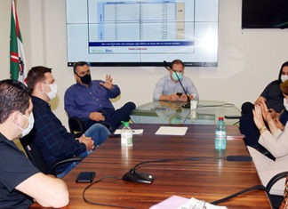 Paraná anuncia início da vacinação de adolescentes contra a Covid-19