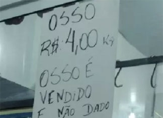 País esfomeado se alimenta até de osso de boi