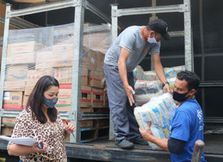 Governo inicia entrega de alimentos não perecíveis para merenda escolar