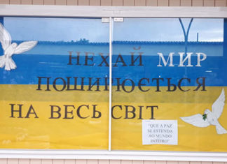 Alunos dos colégios estaduais de Prudentópolis fazem atividades sobre a guerra na Ucrânia