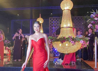 A primeira das melhores amigas!