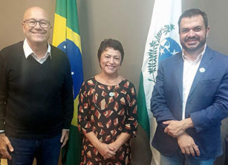 Universidades paranaenses são indutoras do desenvolvimento regional, diz Romanelli