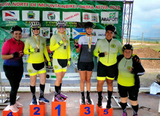 Equipe Adrenalina Bike no pódio