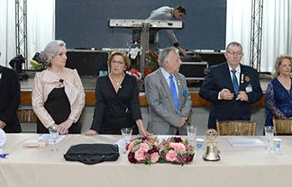 Rotary Club de Bandeirantes empossa nova diretoria