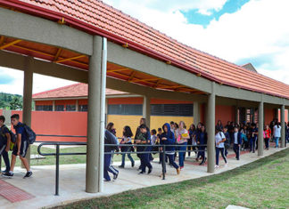 Recesso escolar na rede estadual começa nesta segunda-feira